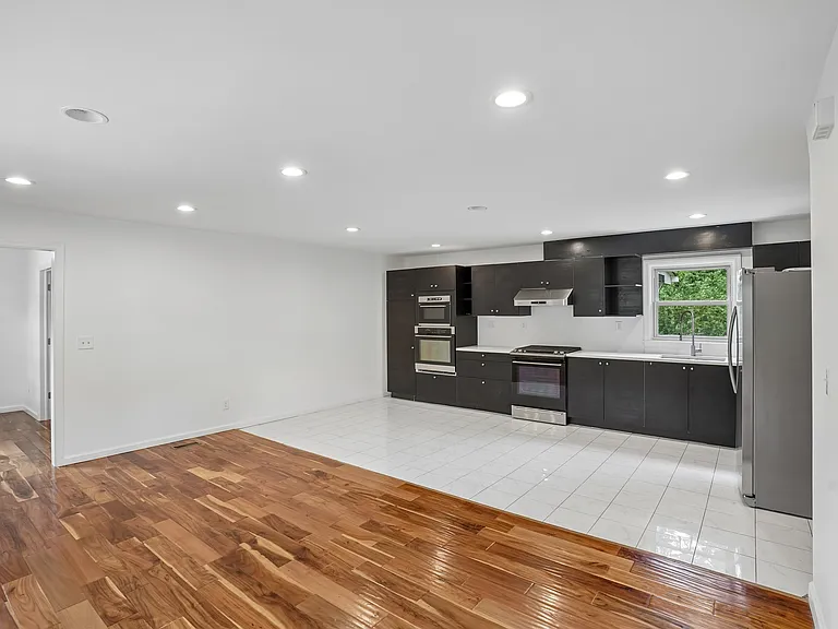 287 Buttonwood Dr — Photo 4