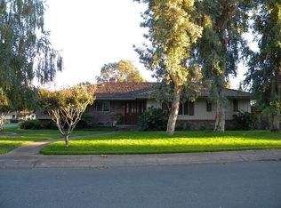 1425 Robinson Dr, Red Bluff, CA 96080