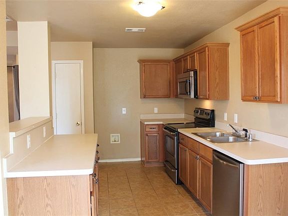 5th image of 4508 Claret Ct