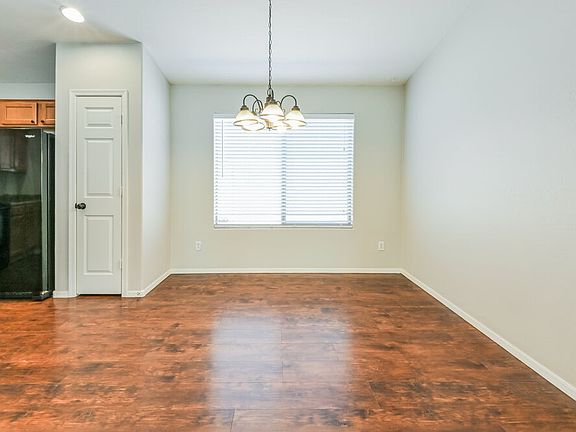 5th image of 3854 W Carlos Ln