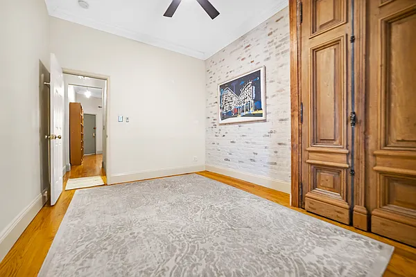 Sold by Townsley & Gay, LLC | media 24