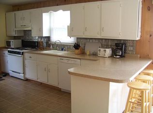 8 Wallace Shore Ext, Harpswell, ME 04079