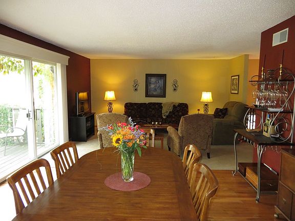 5th image of 117 Lone Oak Ct