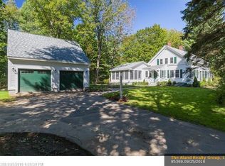 12 Pine Hill Rd N, Cape Neddick, ME 03902