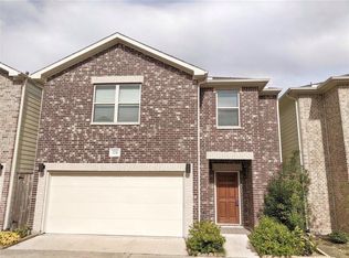 3730 Main Poplar Dr, Houston, TX 77025