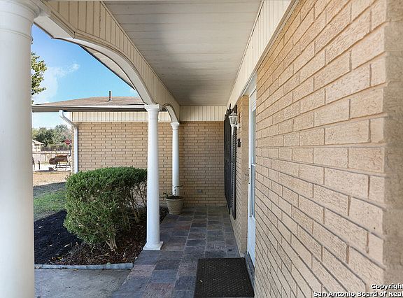 3rd image of 7406 Remuda Dr