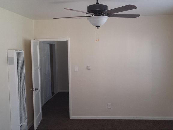 4th image of 881 N Gordon St
