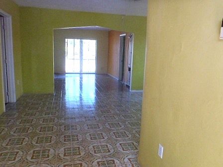 5th image of 311 NE 170th St