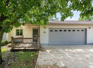 220 6th St NE, Montgomery, MN 56069