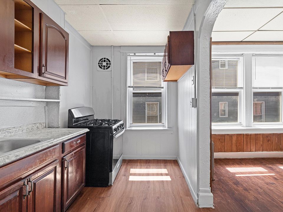 1st image of 61 Clendenny Ave Floor 2