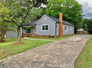 909 Victoria Ave, Kannapolis, NC 28081