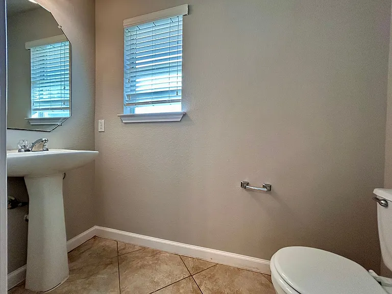 17920 Kenai Fjords Dr — Photo 9