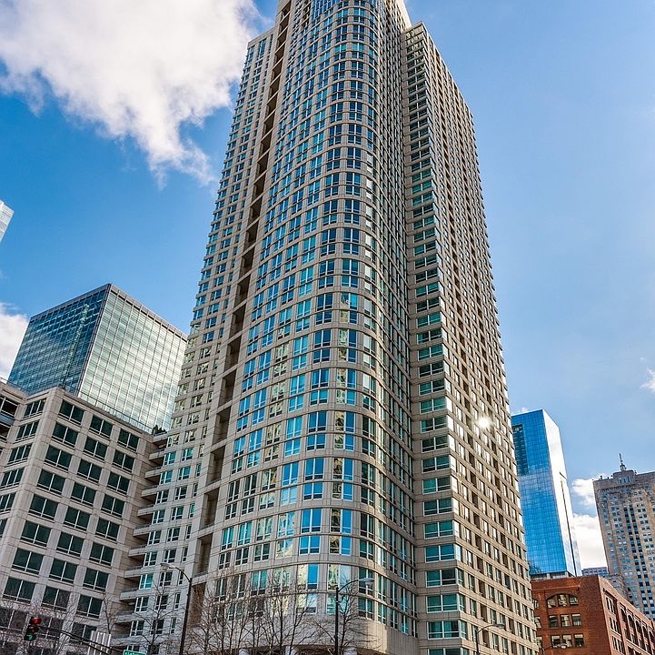 1st image of 345 N Lasalle St #2402