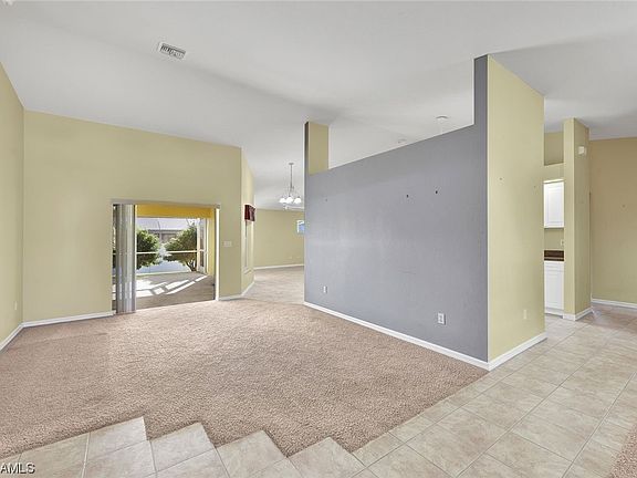 4th image of 5503 SW 14th Pl