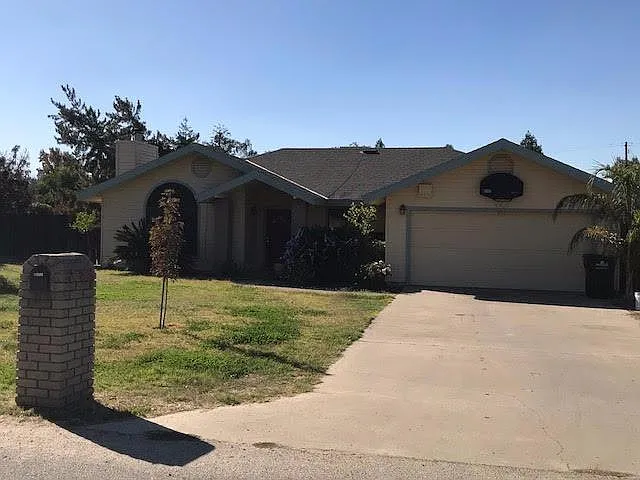 19200 Deane Dr photo 1