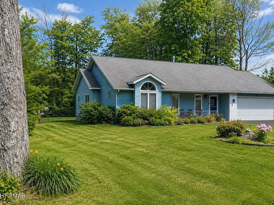 1st image of 3209 Evergreen Cir
