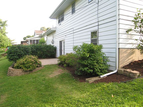 3rd image of 3830 N Donna Ln APT A