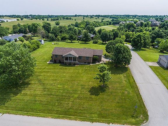 2nd image of 1807 Adkinson Dr