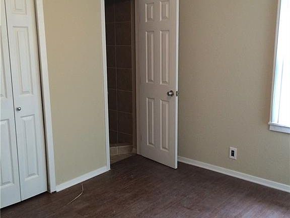 3rd image of 2536 Blaydon Dr