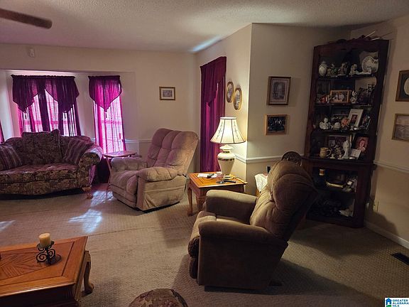 5th image of 3648 McIntosh Rd