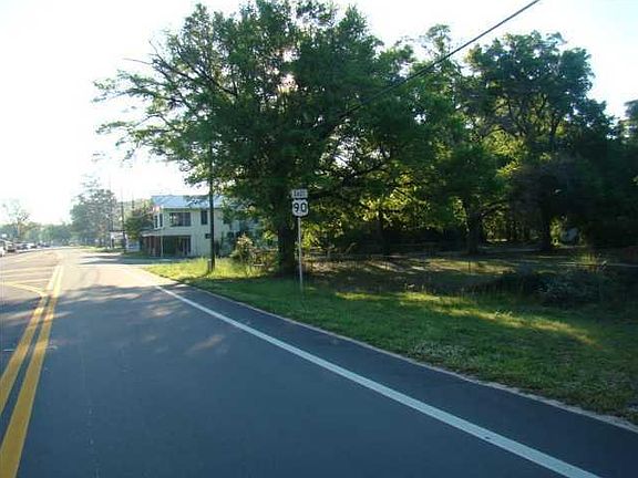 3rd image of 510 Highway 90 W