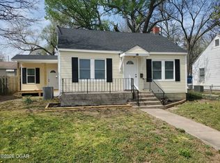 909 S Fulton St, Carthage, MO 64836