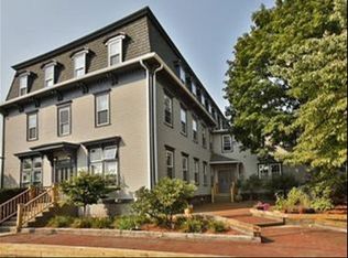 12 Walnut St APT 2, Natick, MA 01760