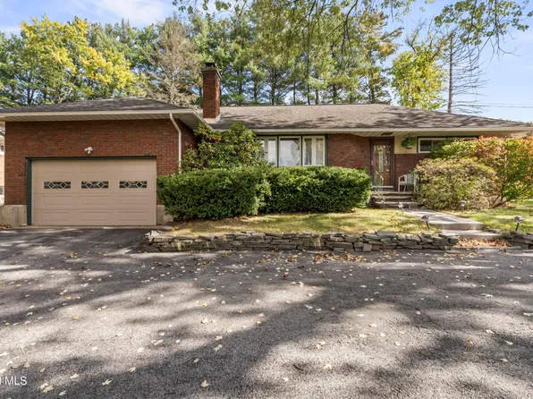 1078 Cornelius Avenue, Niskayuna, NY 12309