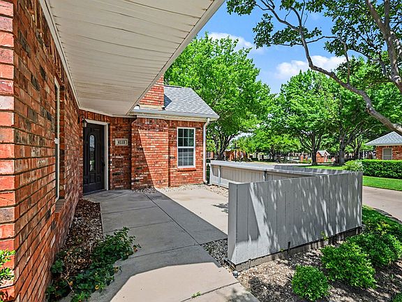 3rd image of 6113 Haley Ln