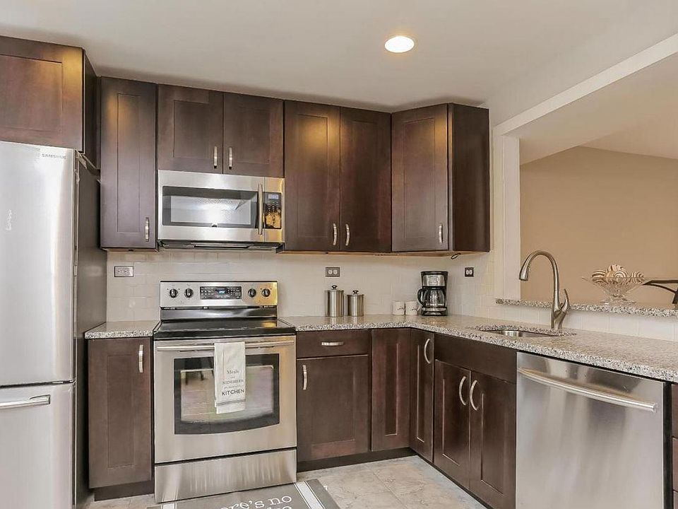 2nd image of 4804 Deanwood Dr