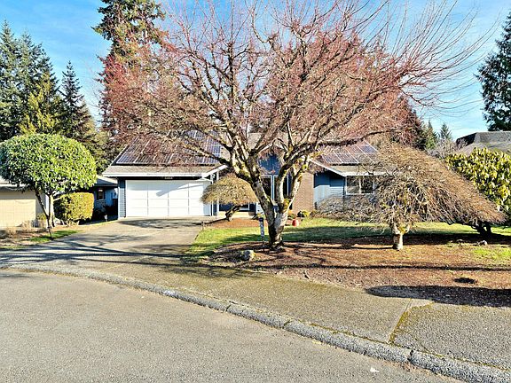 2nd image of 3030 168th Pl NE