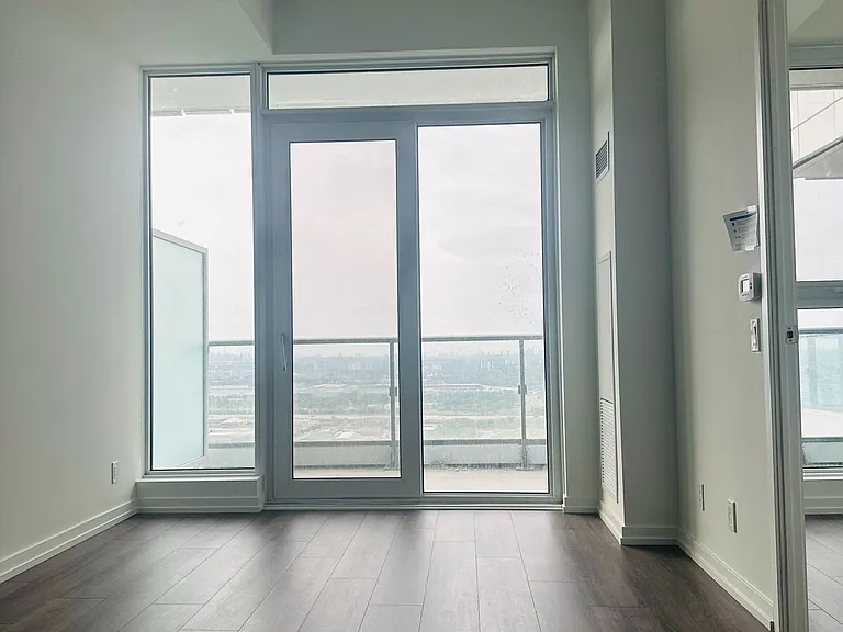 7890 Jane St #4001 — Photo 5
