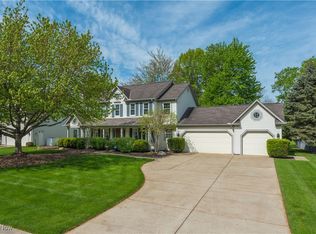 388 Avon Point Ave, Avon Lake, OH