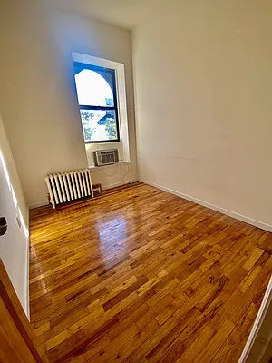 Rented by Douglas Elliman | media 15