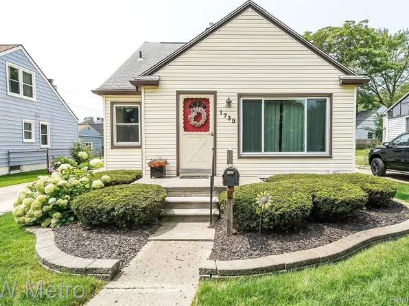 1739 Mortenson Blvd, Berkley, MI 48072