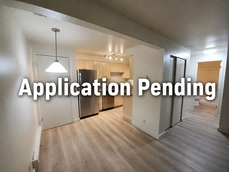 49 NE Torval Canyon Rd #17 — Photo 3