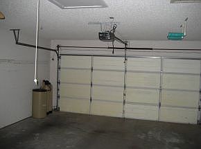 2nd image of 8665 SW 92nd Ln Unit D