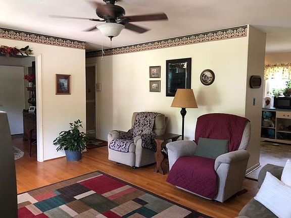 4th image of 4214 Camille Ave NW