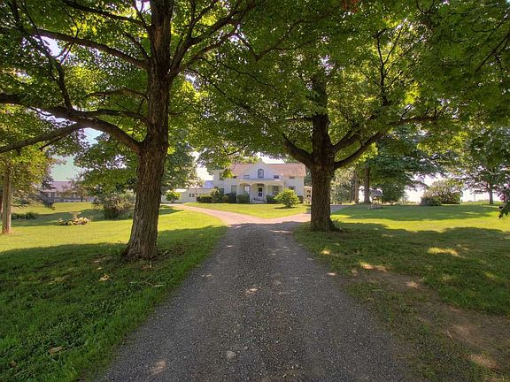 5th image of 32 Treeland Farms
