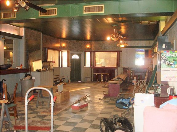 5th image of 903 5th Ave Th/425 9