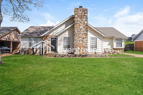 3594 Kirby Terrace Dr Photo 1
