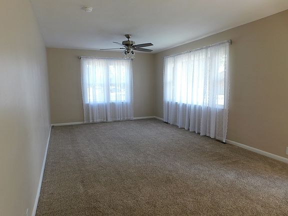 3rd image of 1059 S Beechwood Dr