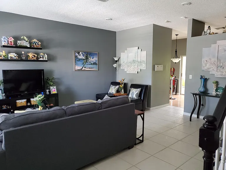 4331 Deermont Cir — Photo 7