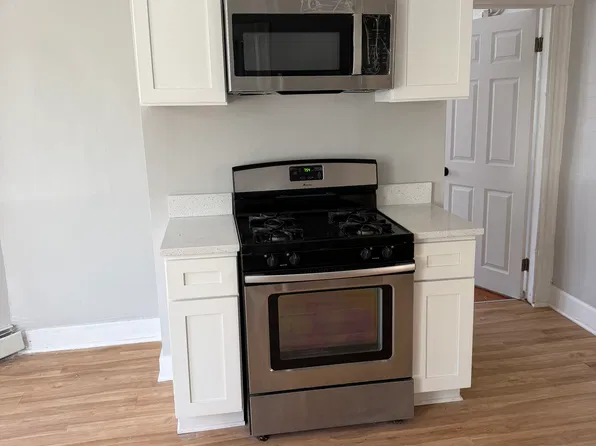 102 Veazie St #3, Providence, RI 02908