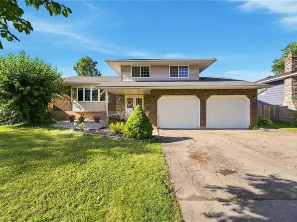 46 McColl Dr, Welland, ON L3C 3L7
