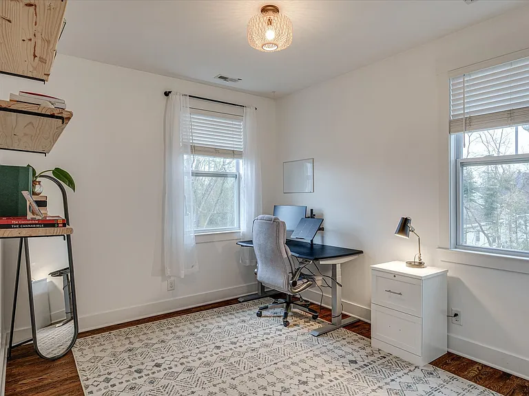1124B Leland Ave #B — Photo 9