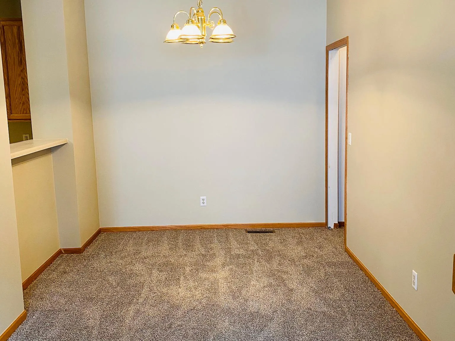 3128 Juniper Ln — Photo 4