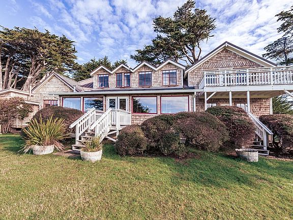 3rd image of 33810 Navarro Ridge Road