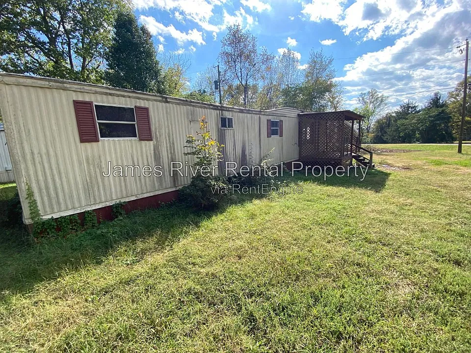 8 Shady Rest Ln