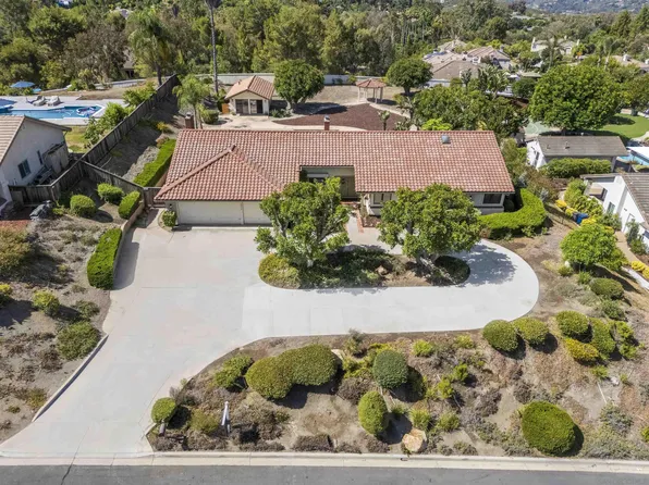 1549 Ventana Dr, Escondido, CA 92029